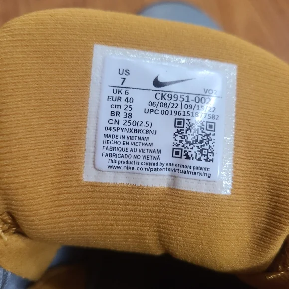 Nike React SFB Carbon Size 7 - Picture 3 of 6